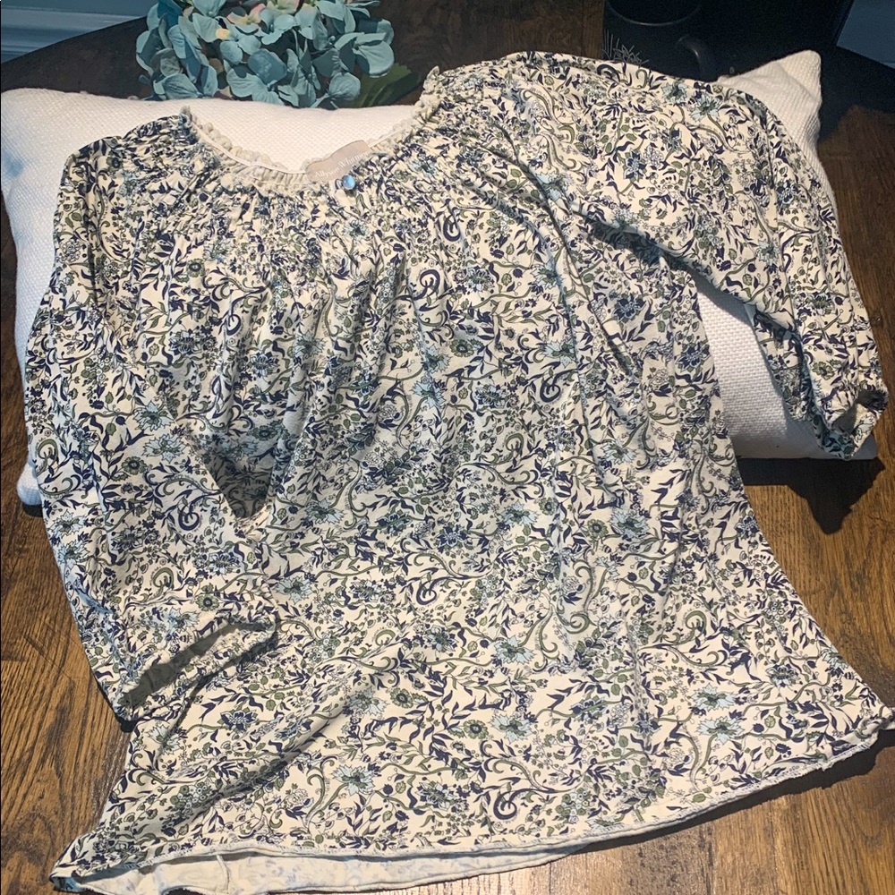 Women’s Blouse